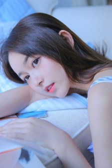 少女洛荷